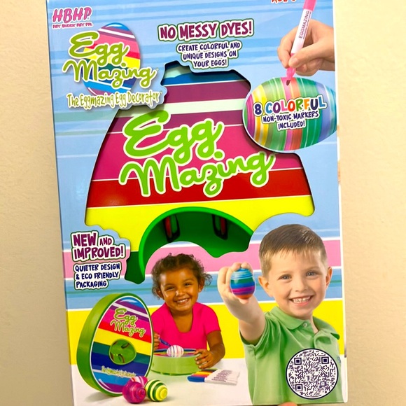 The Eggmazing Egg Decorator - Picture 2 of 4